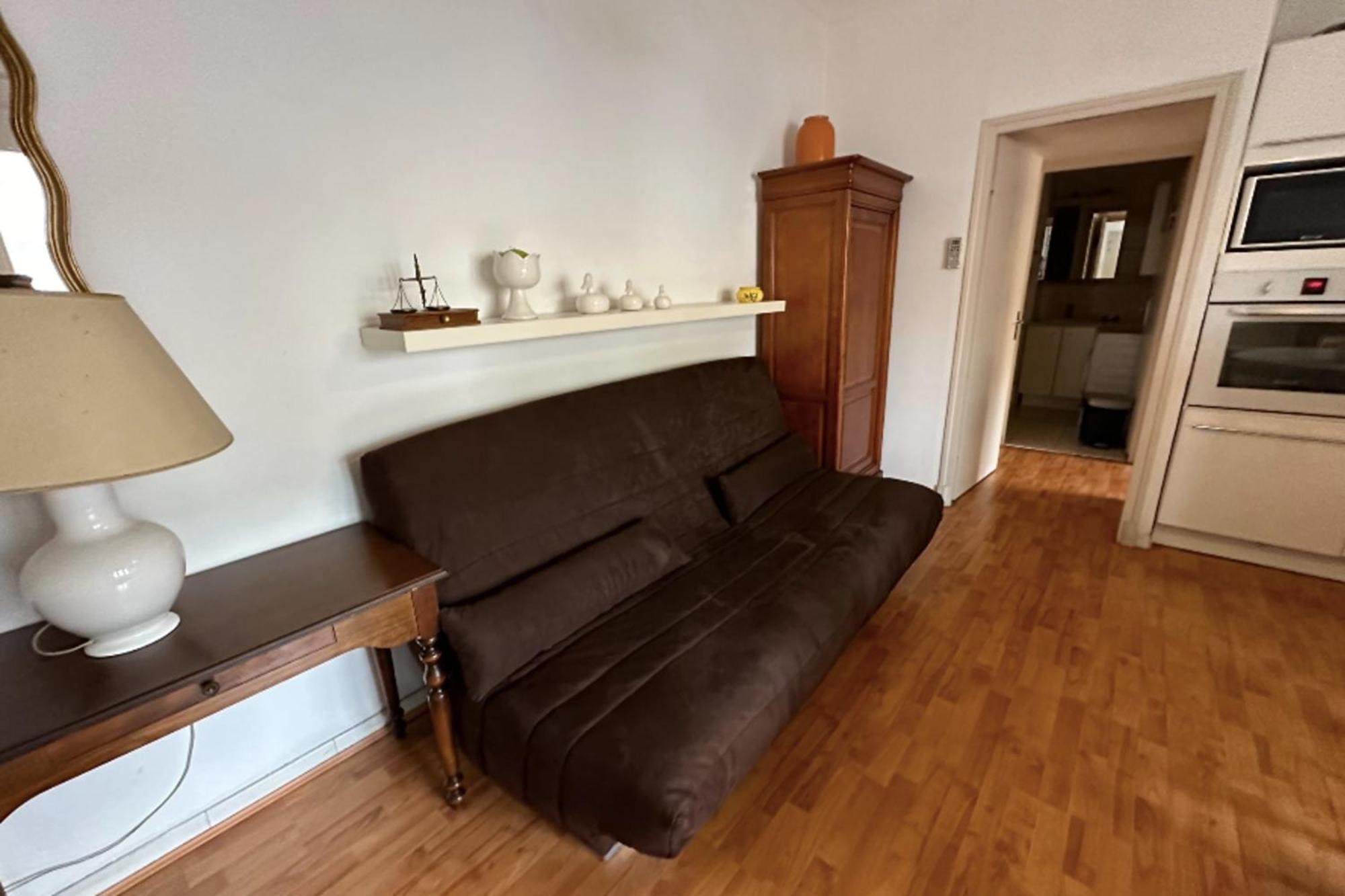 Apartment Flat Near The Les Flots *